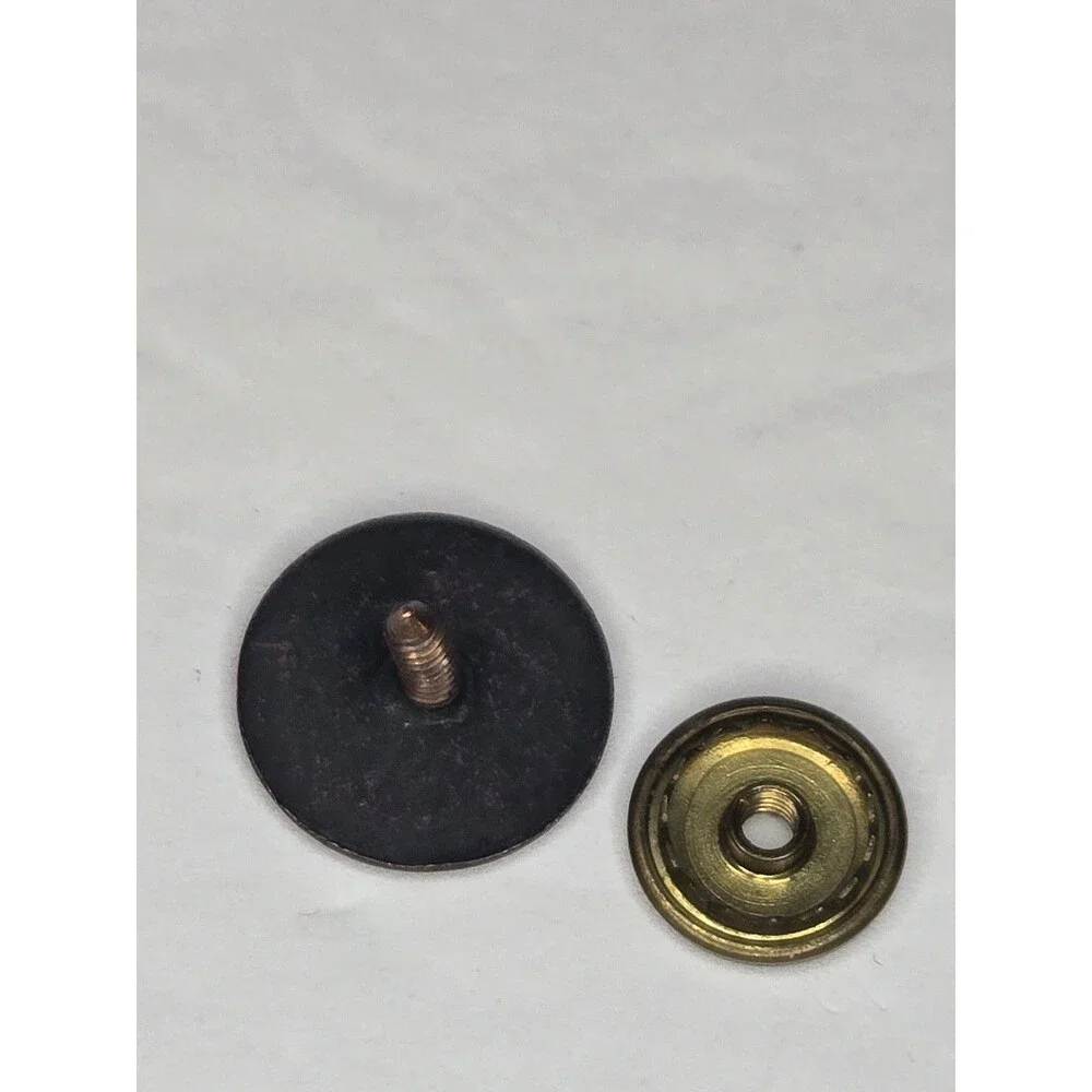 N/A vintage lapel